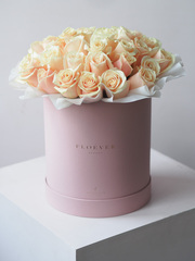 Розы Талеа в коробке XL