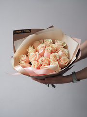 Розы Талеа в букете S