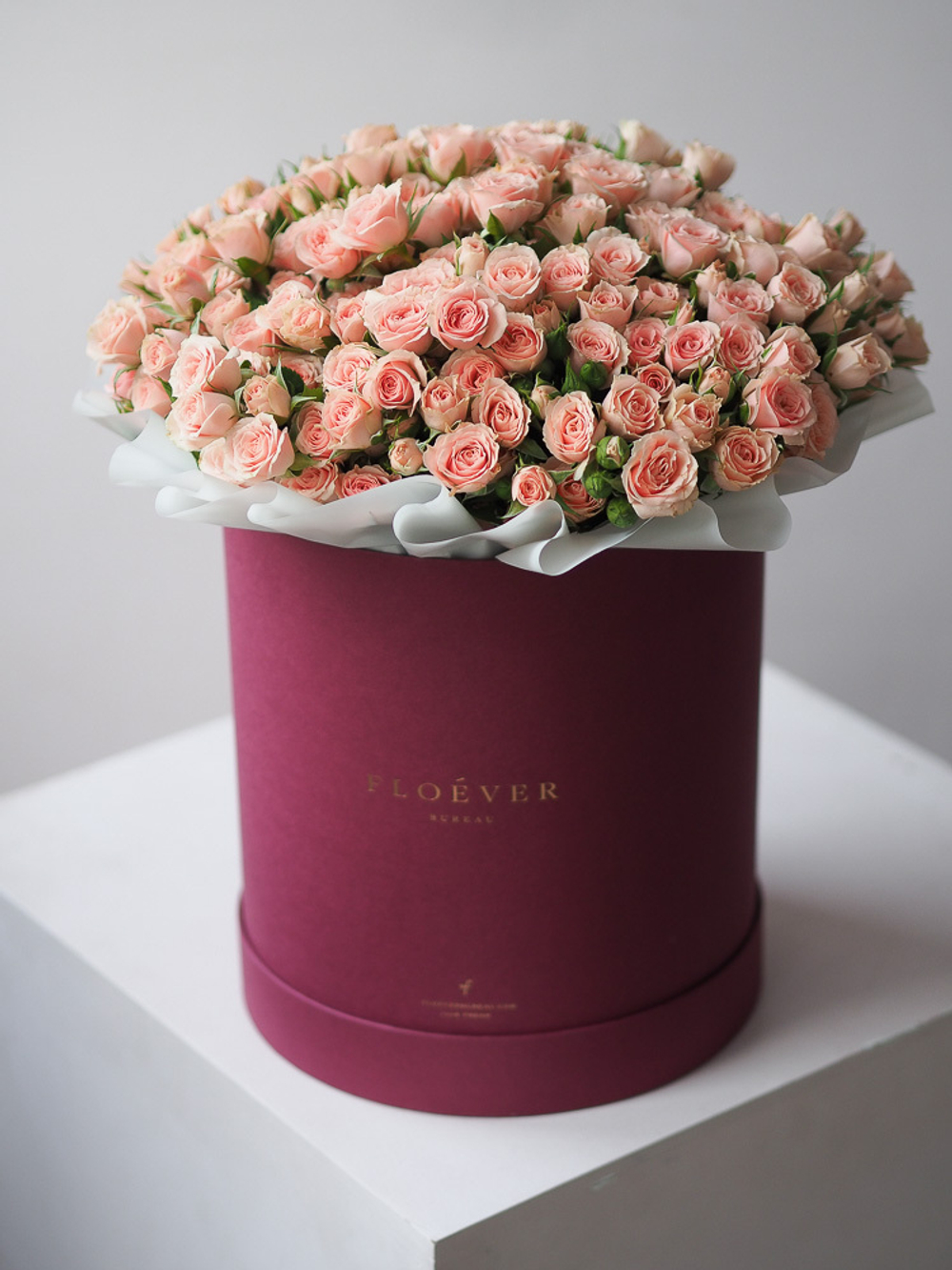 Кустовые розы Лидия в коробке XL