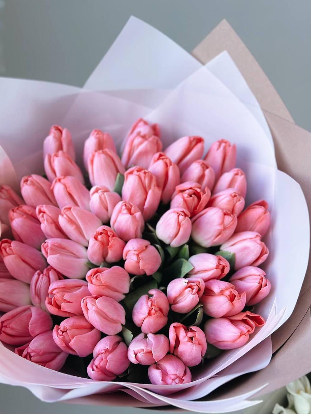 Тюльпаны темно-розовые в букете M