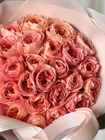 Розы Лондон Таймс в букете M