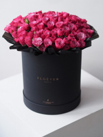Кустовые розы Кайли в коробке XL