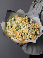 Розы Пиони Баблз в букете XL