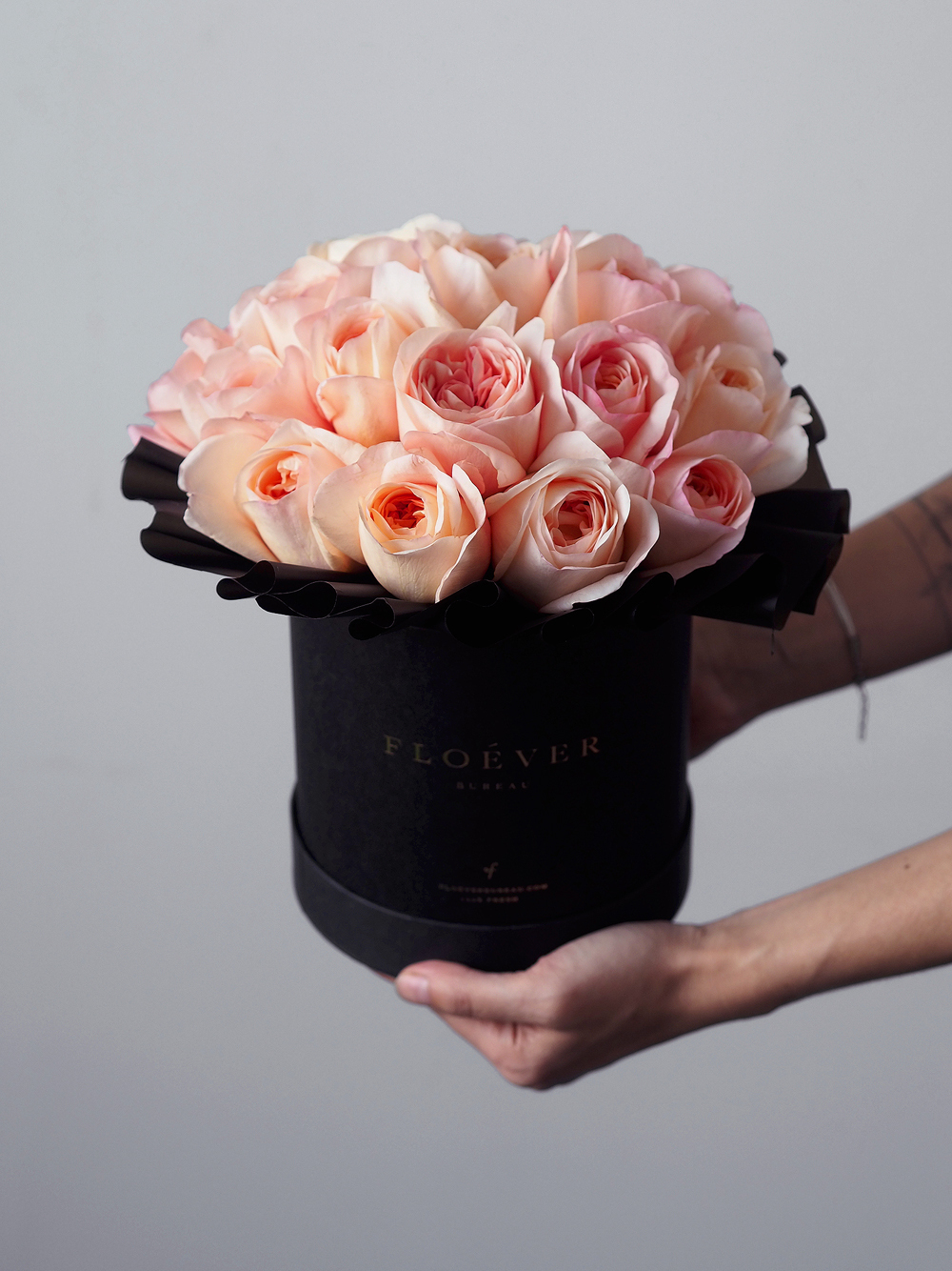 Розы Метаморфоза в коробке M