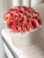 Розы Лондон Таймс в коробке М