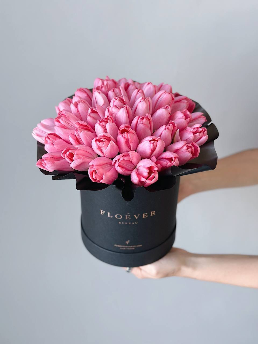 Тюльпаны темно-розовые в коробке M