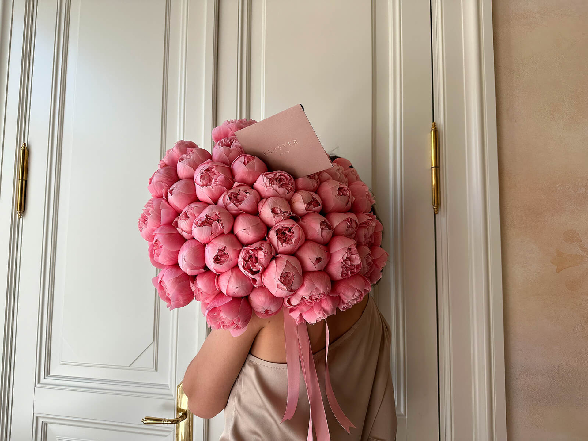 Букеты в стиле минимализм 