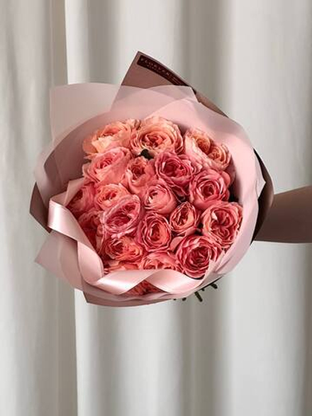 Розы Лондон Таймс в букете S